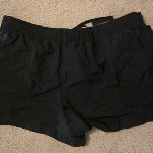 Columbia Black Women's Athletic Shorts